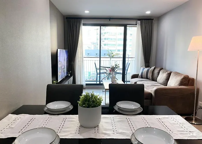 度假居 2br Modern Comfort At Vibrant Asok Bts Station *