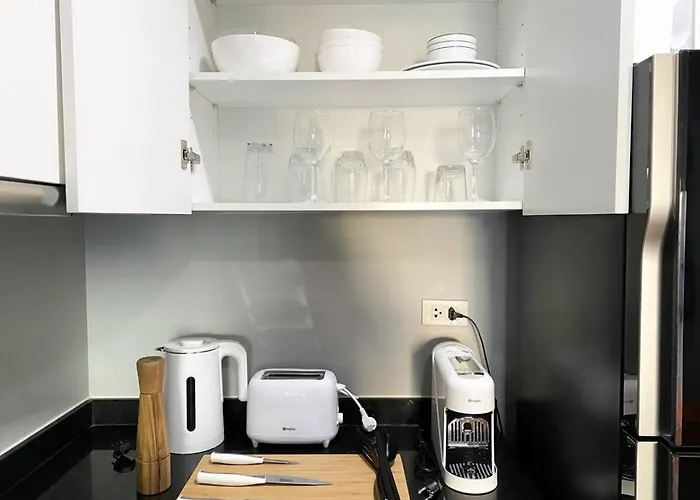 2br Modern Comfort At Vibrant Asok Bts Station 度假居 曼谷